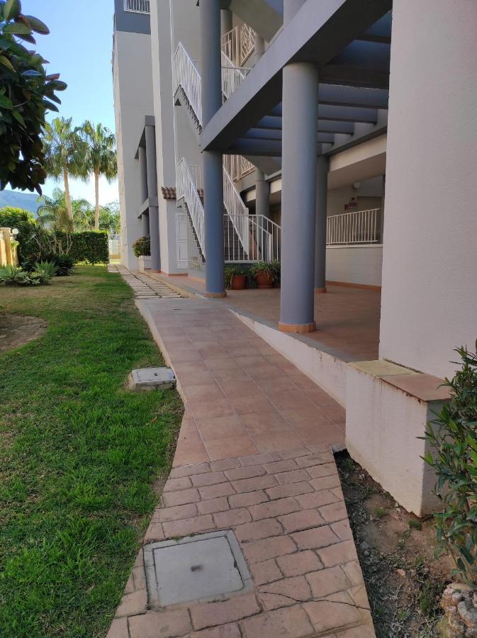 Cerca del Centro Urbano con piscina Denia Exterior foto