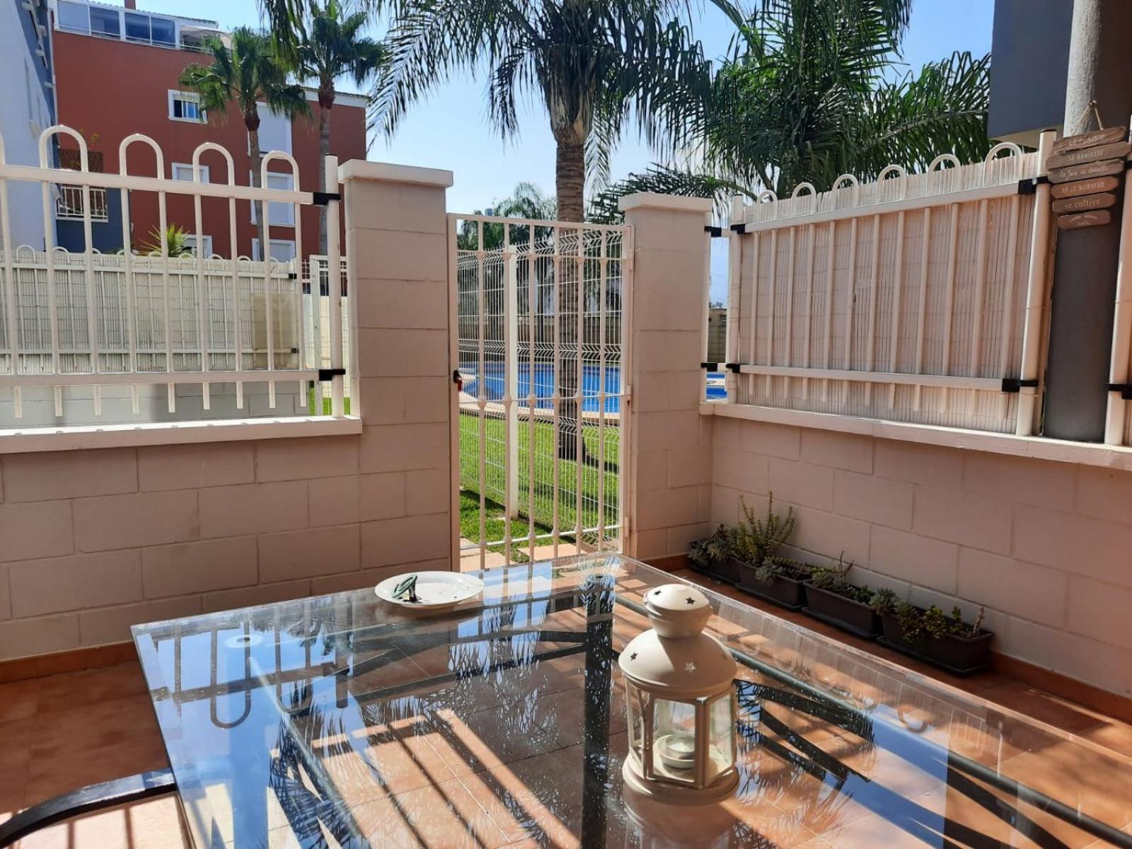 Cerca del Centro Urbano con piscina Denia Exterior foto