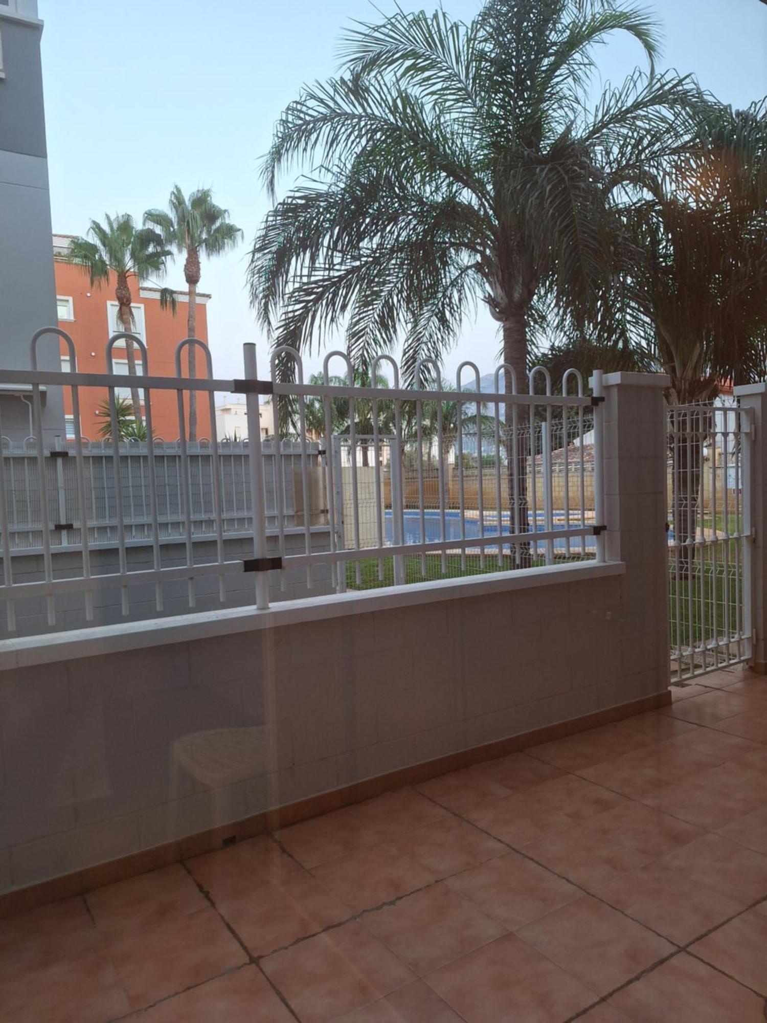 Cerca del Centro Urbano con piscina Denia Exterior foto
